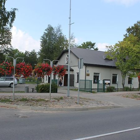Latvijas Sarkana Krusta Viesnica Rēzekne Buitenkant foto